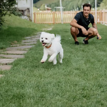 Hotel Boutique Hundehotel Bergzeit 4*