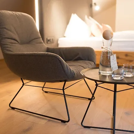 Boutique Hundehotel Bergzeit 4*