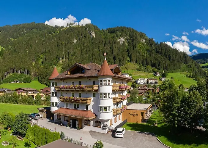 Boutique Hundehotel Bergzeit 4*